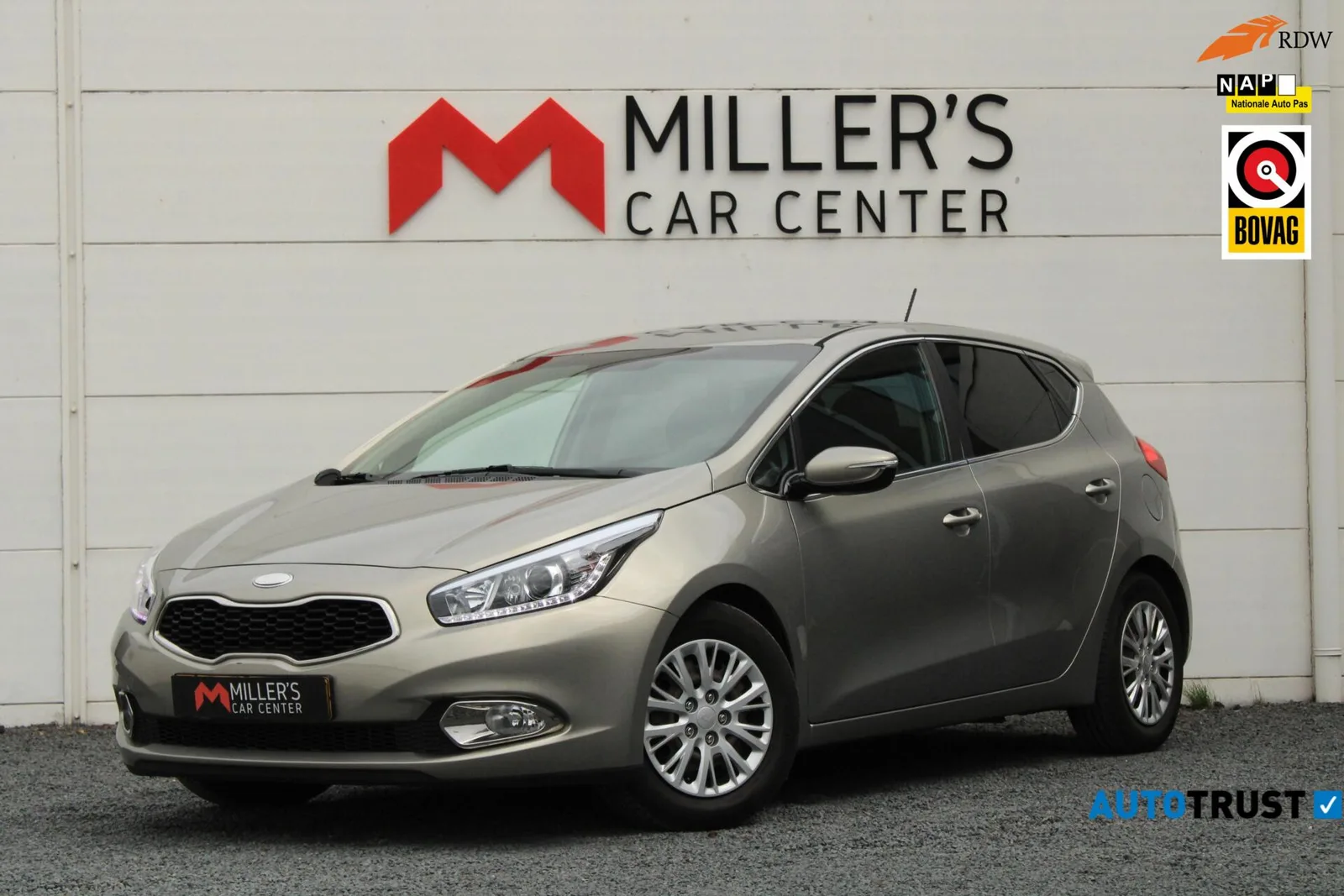 Kia Ceed (2013) — foto 1
