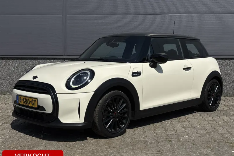 MINI Cooper (2022)
