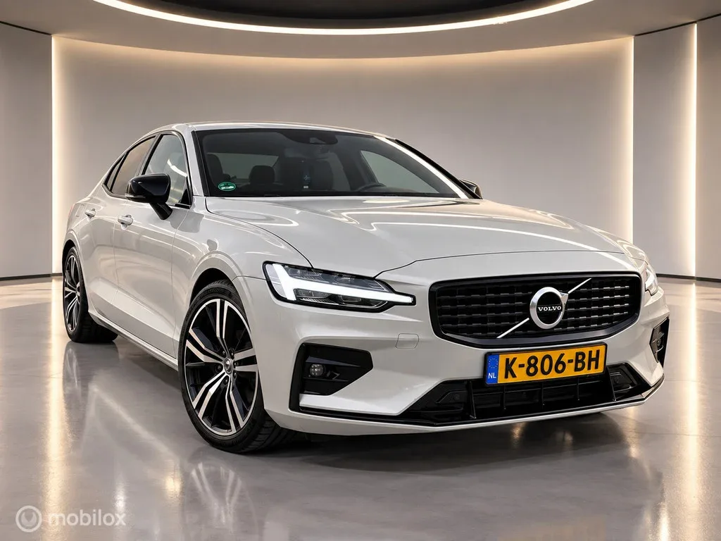 Volvo S60 (2020) — foto 1