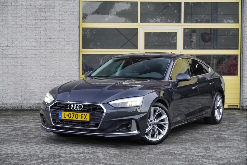 Audi A5 (2021)