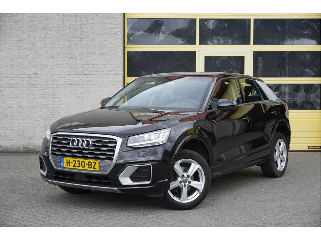 Audi Q2 (2020) — foto 1
