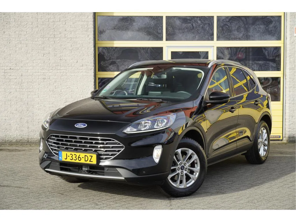 Ford Kuga (2020) — foto 1