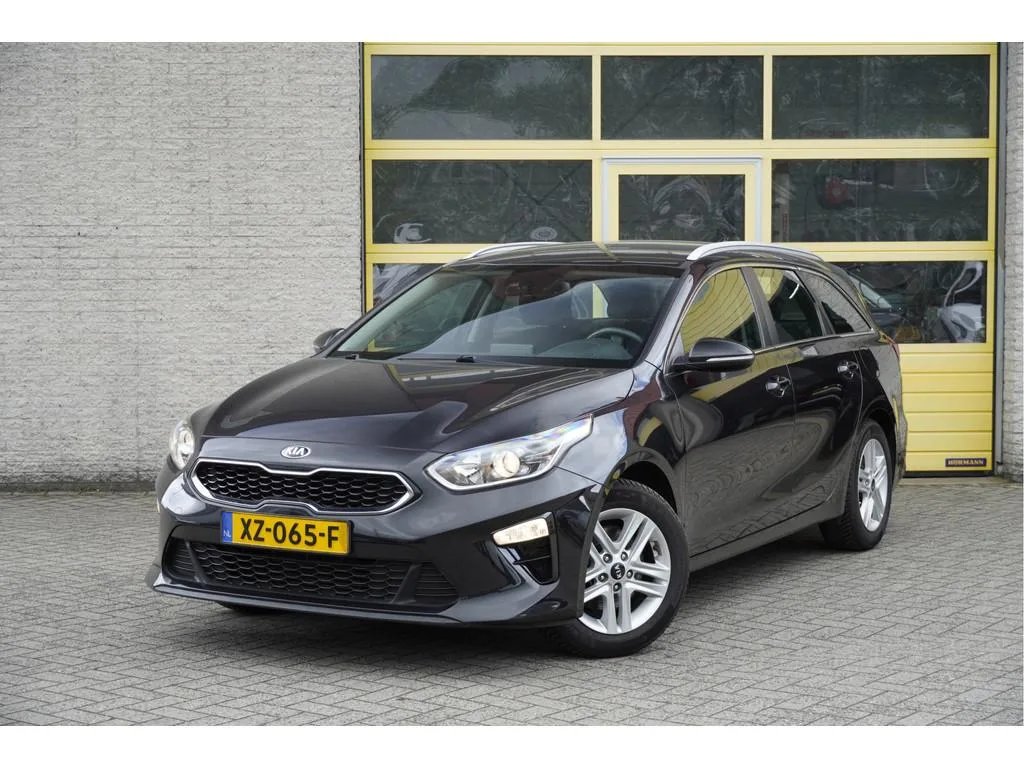 Kia Ceed (2019) — foto 1