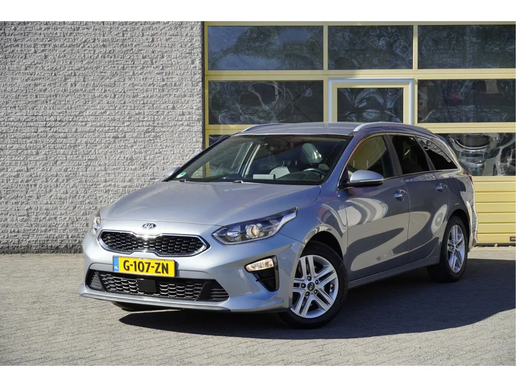 Kia Ceed (2020) — foto 1