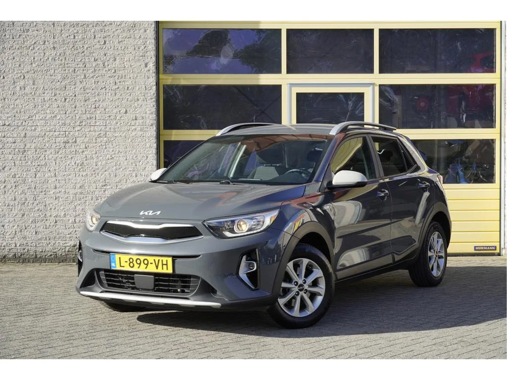 Kia Stonic (2021) — foto 1