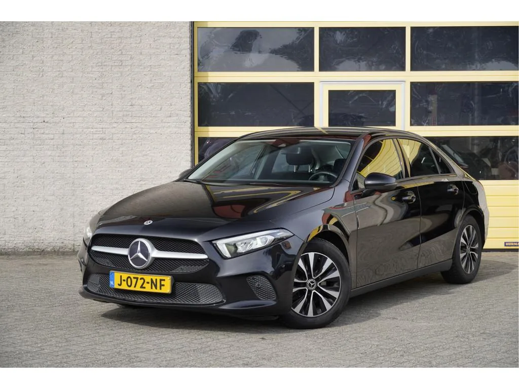 Mercedes-Benz A-Klasse (2020) — foto 1
