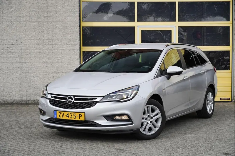 Opel Astra (2019)