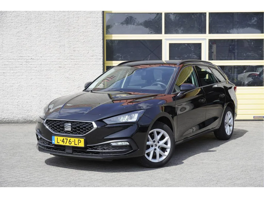 SEAT Leon Sportstourer (2021) — foto 1