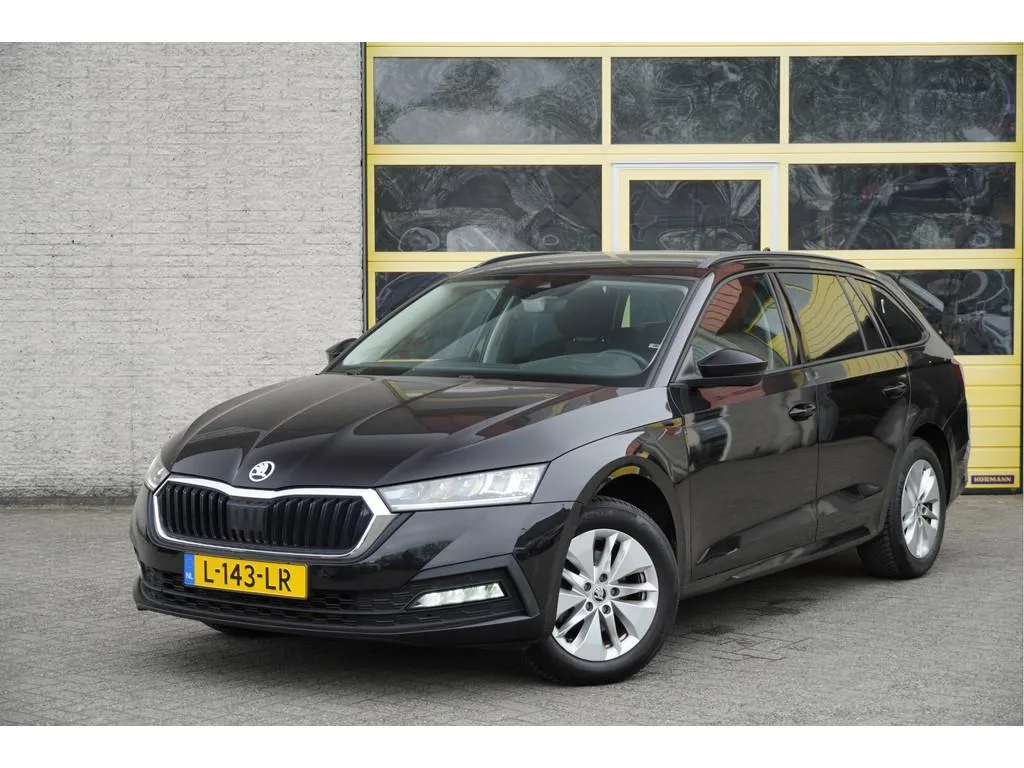 Škoda Octavia (2021) — foto 1
