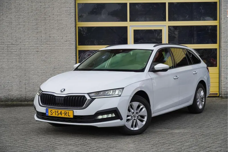 Škoda Octavia (2023)