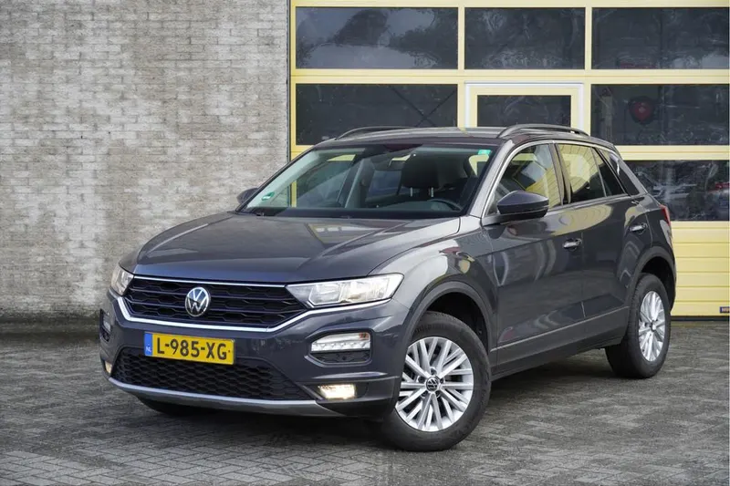 Volkswagen T-Roc (2021)