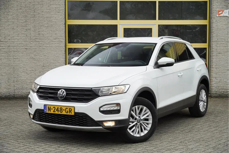 Volkswagen T-Roc (2021)