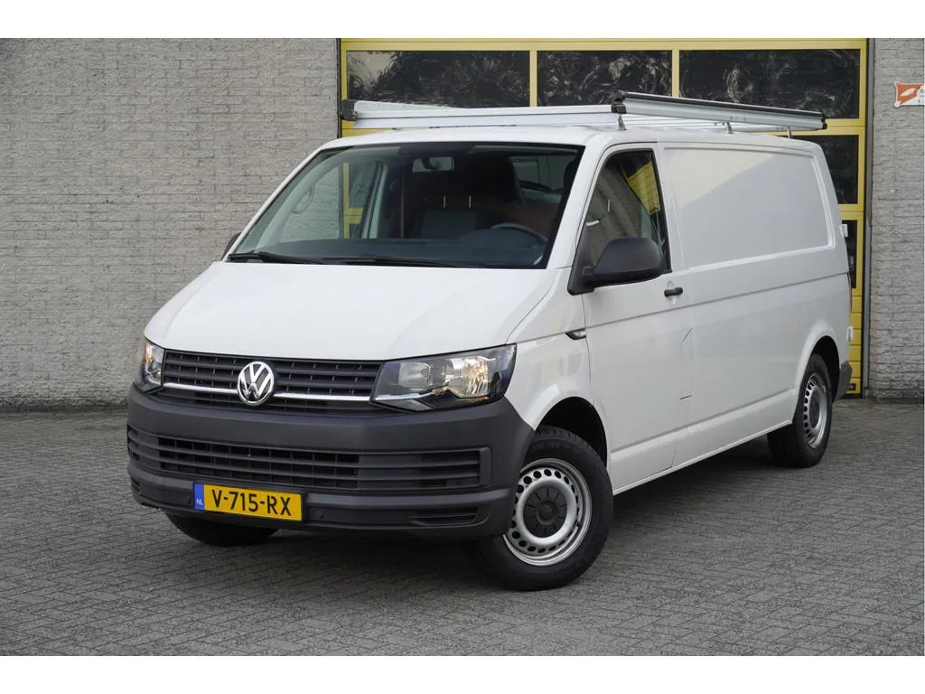 Volkswagen Transporter (2018) — foto 1