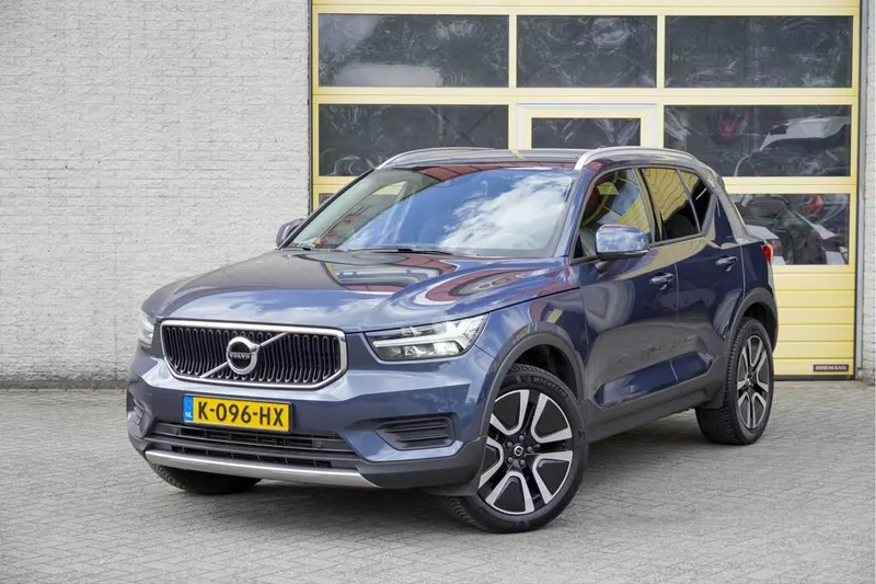 Volvo XC40 (2021)