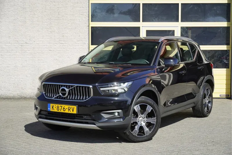 Volvo XC40 (2021)