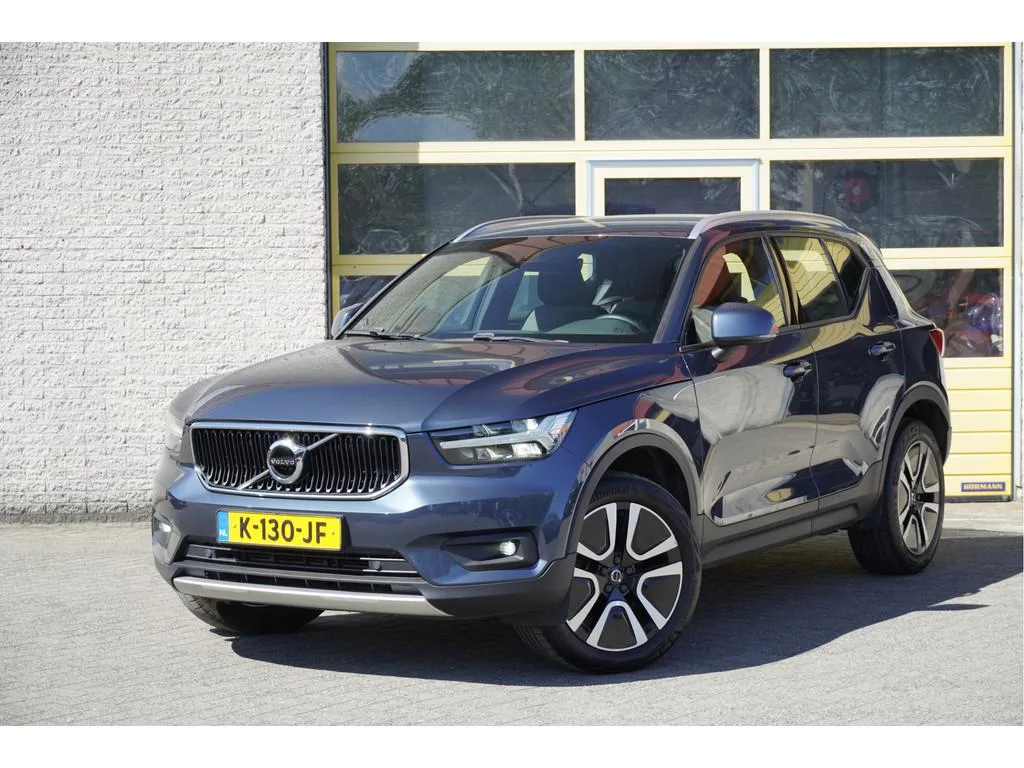 Volvo XC40 (2021) — foto 1