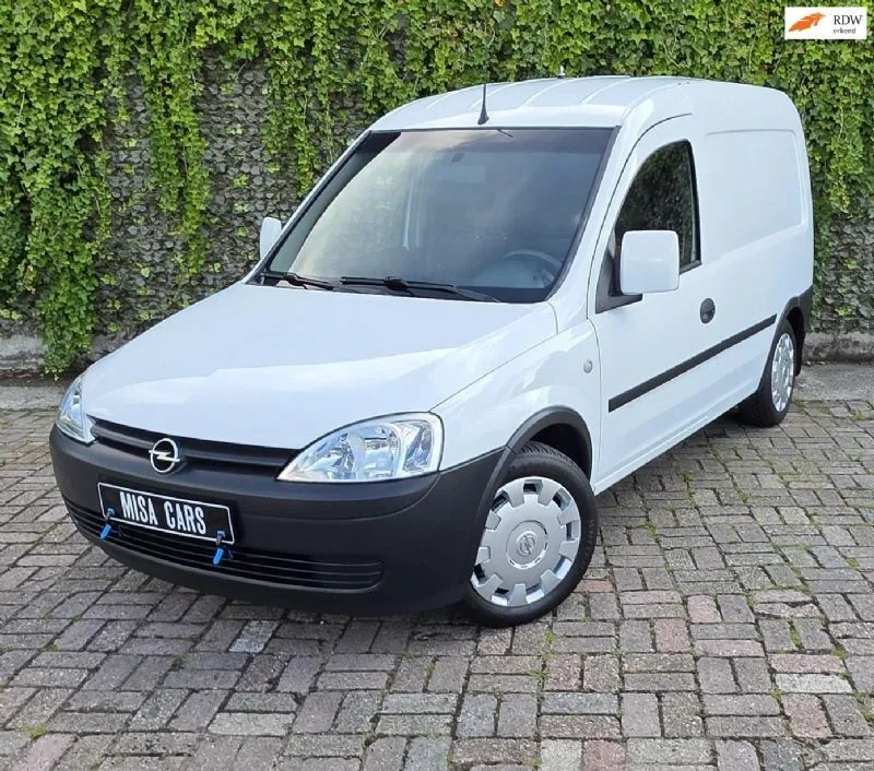 Opel Combo (2008) — foto 1