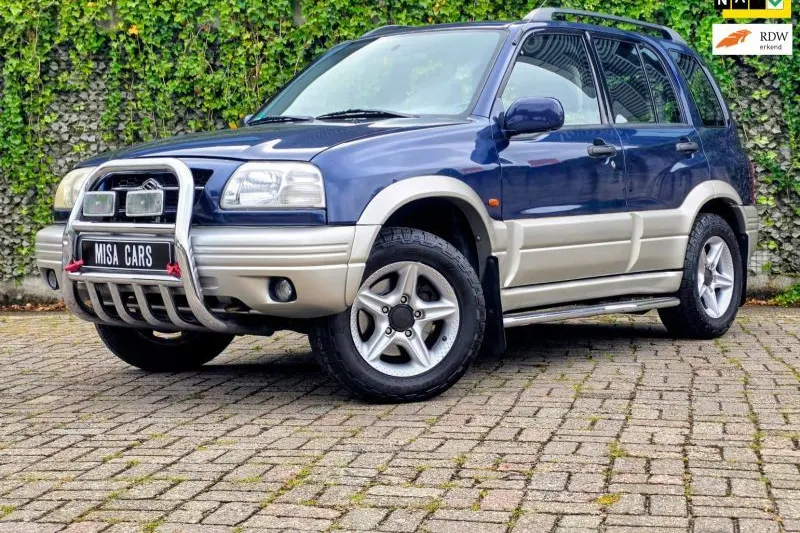 Suzuki Grand Vitara (2000)