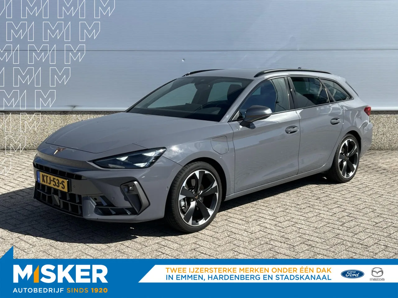 CUPRA Leon Sportstourer (2025) — foto 1