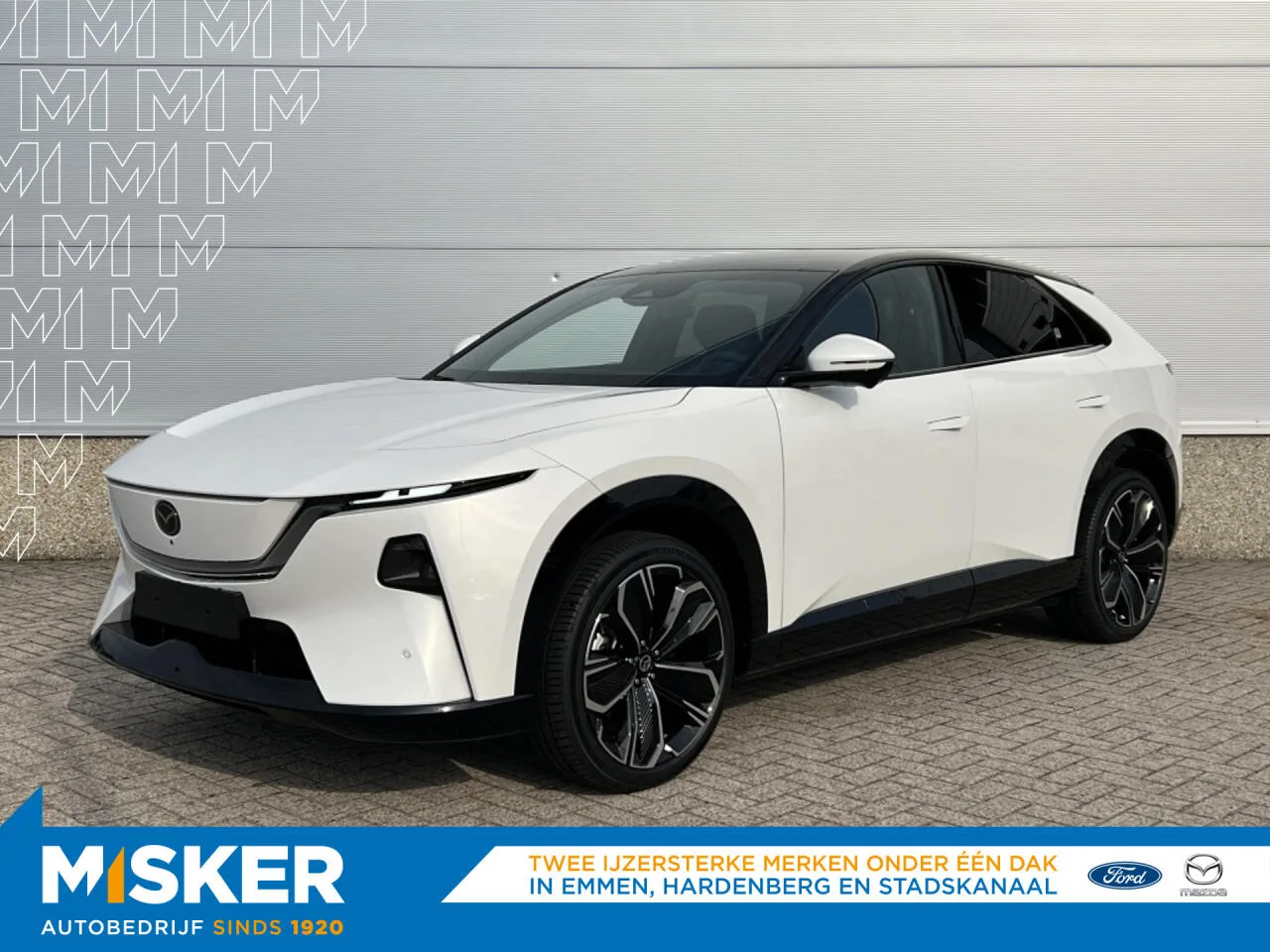 Mazda CX-6e (2026) — foto 1