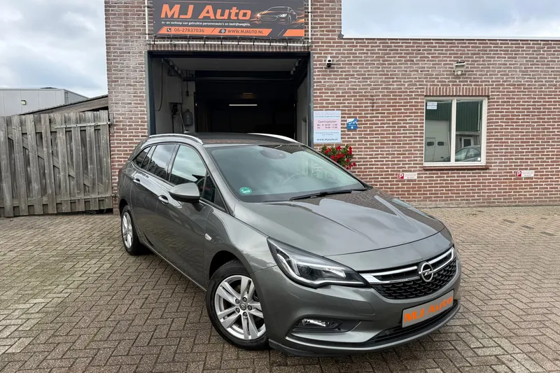 Opel Astra (2017)