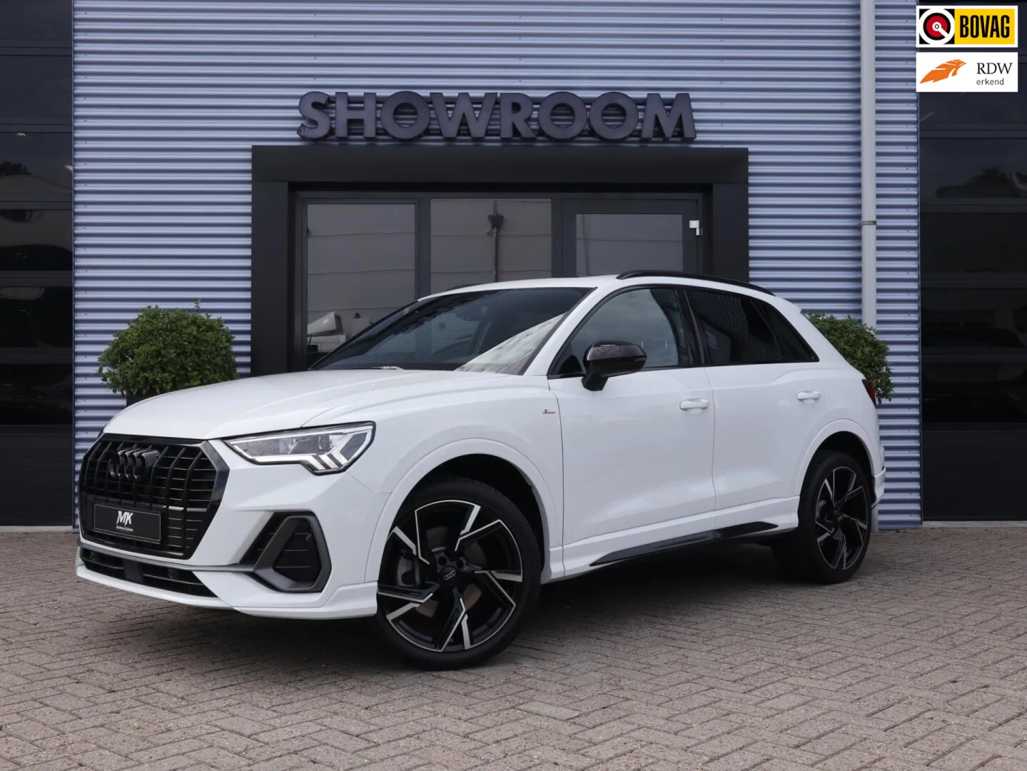 Audi Q3 (2020) — foto 1