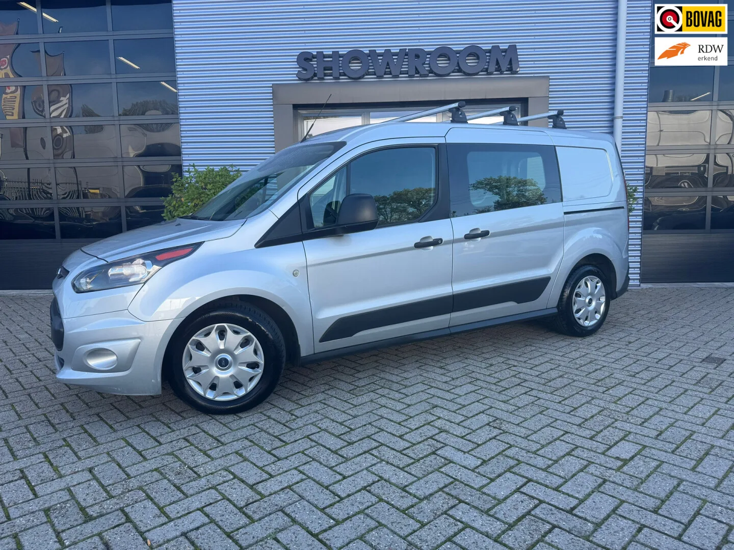 Ford Transit Connect (2017) — foto 1