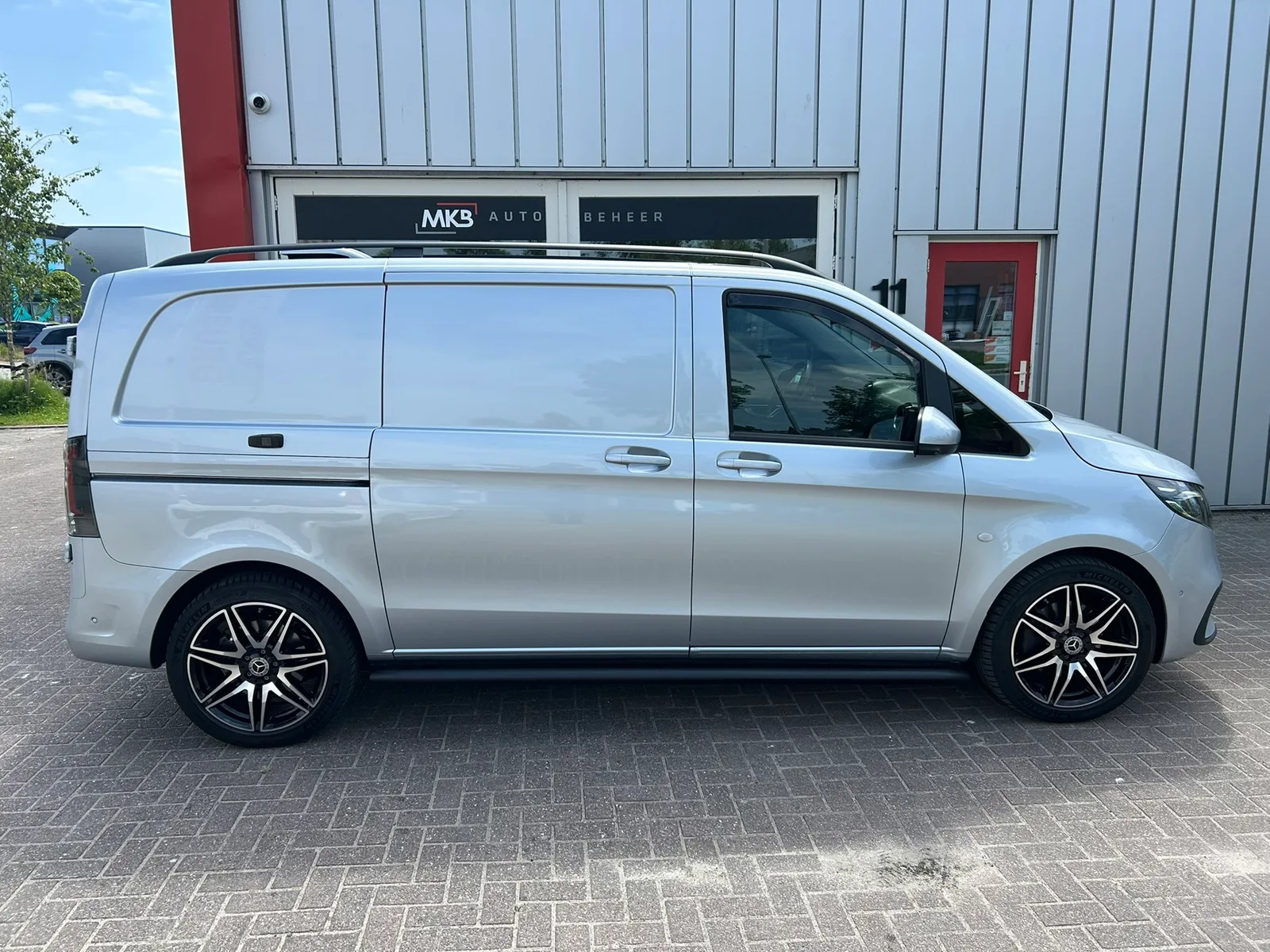 Mercedes-Benz Vito (2024) — foto 1
