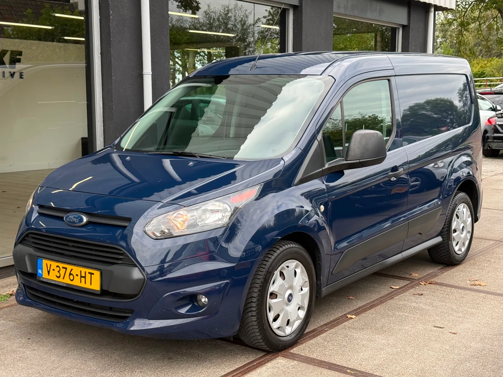 Ford Transit Connect (2017) — foto 1