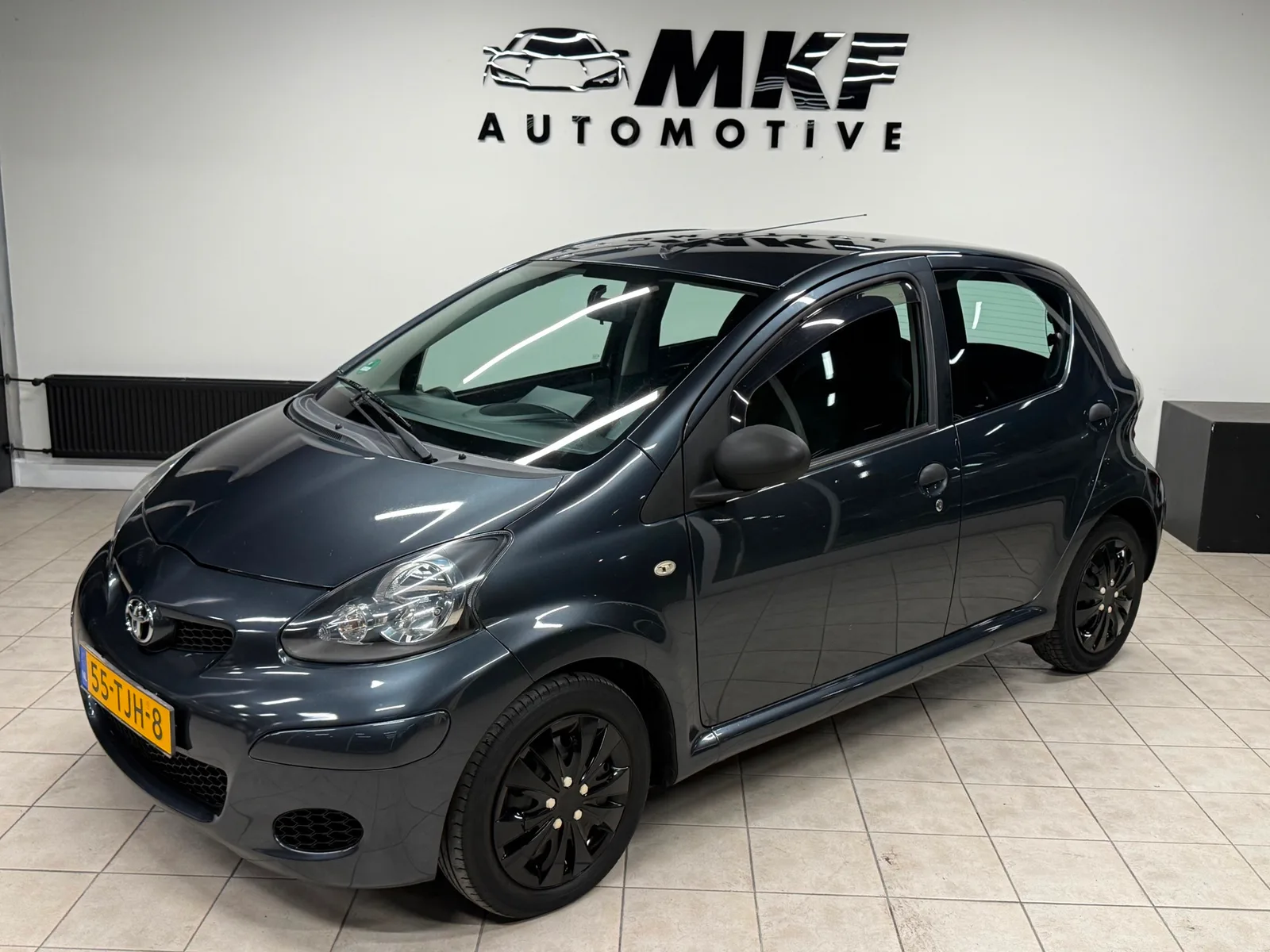 Toyota Aygo (2012) — foto 1