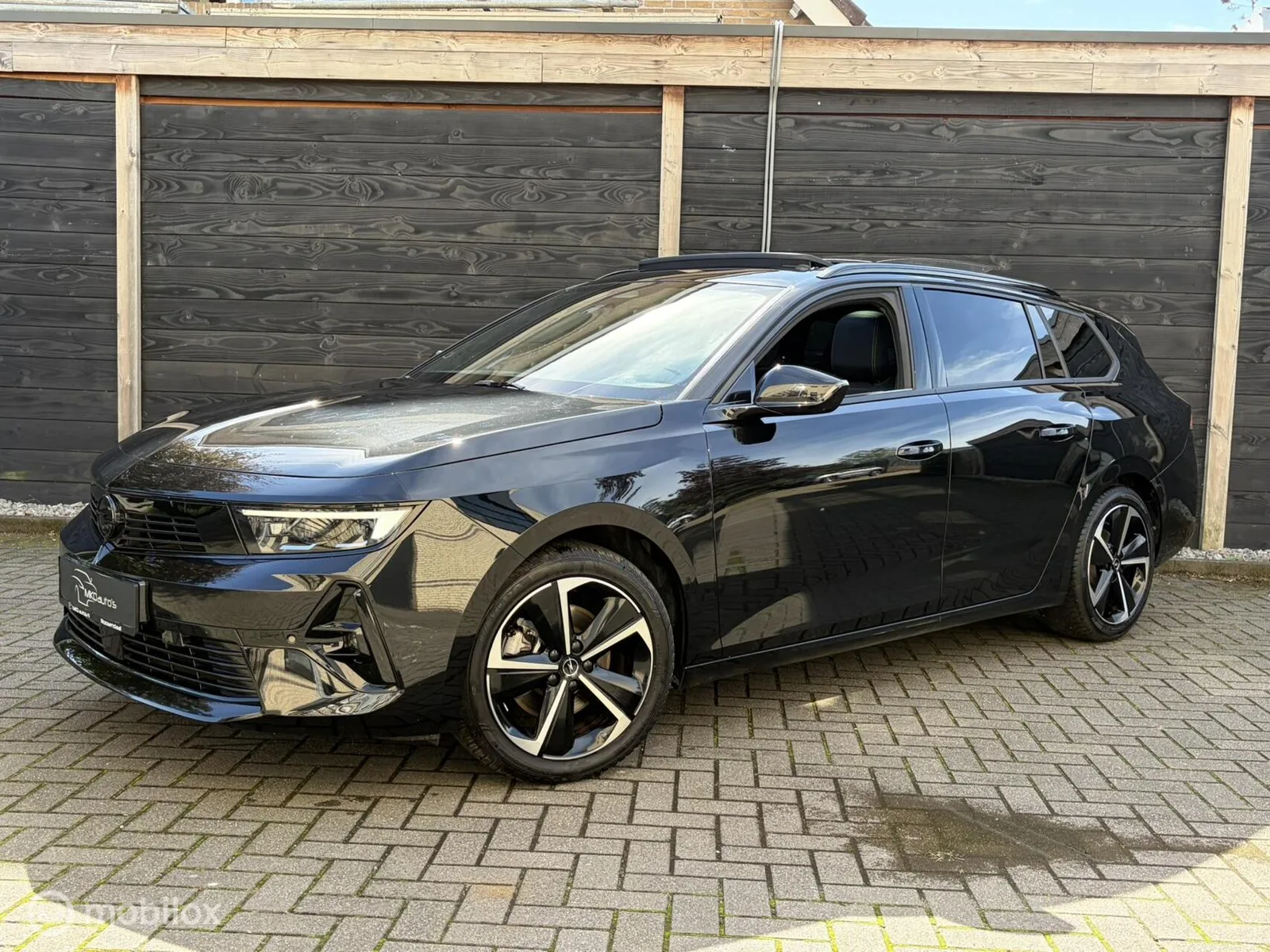 Opel Astra (2025) — foto 1