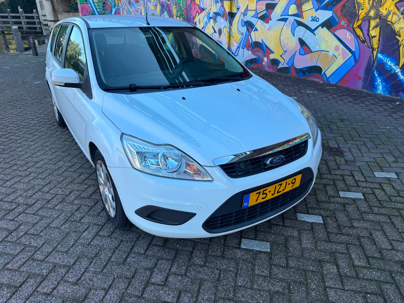 Ford Focus (2009) — foto 1