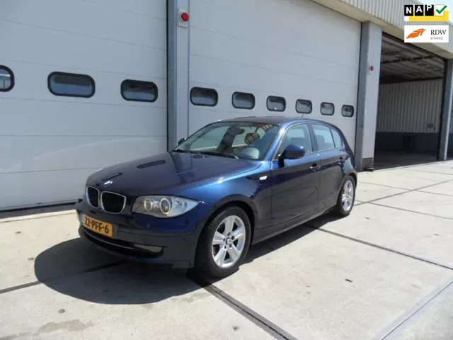 BMW 1-Serie (2011) — foto 1