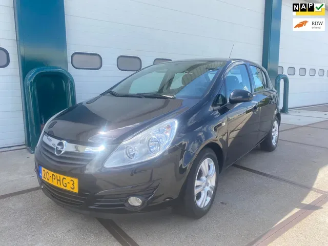 Opel Corsa (2010) — foto 1