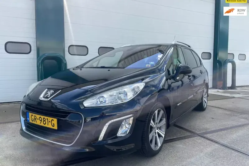 Peugeot 308 (2013)