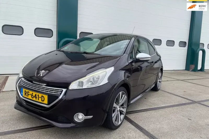 Peugeot 208 (2013)