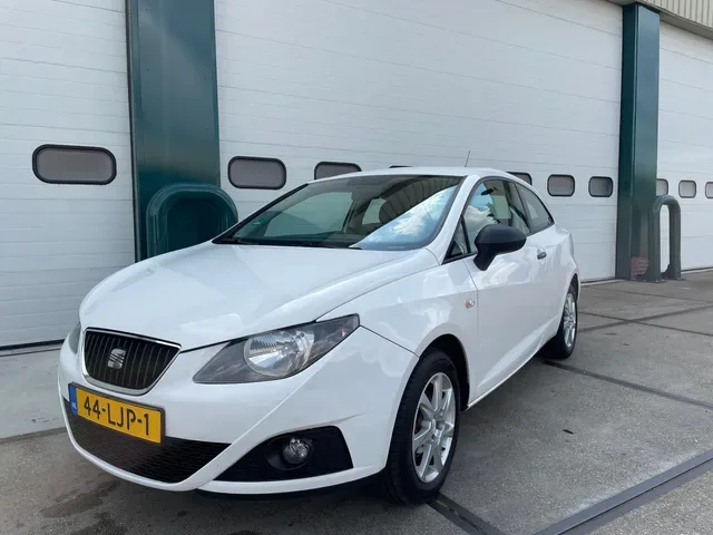 SEAT Ibiza (2010) — foto 1