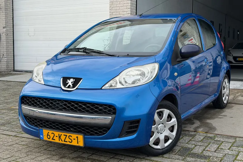 Peugeot 107 (2010)