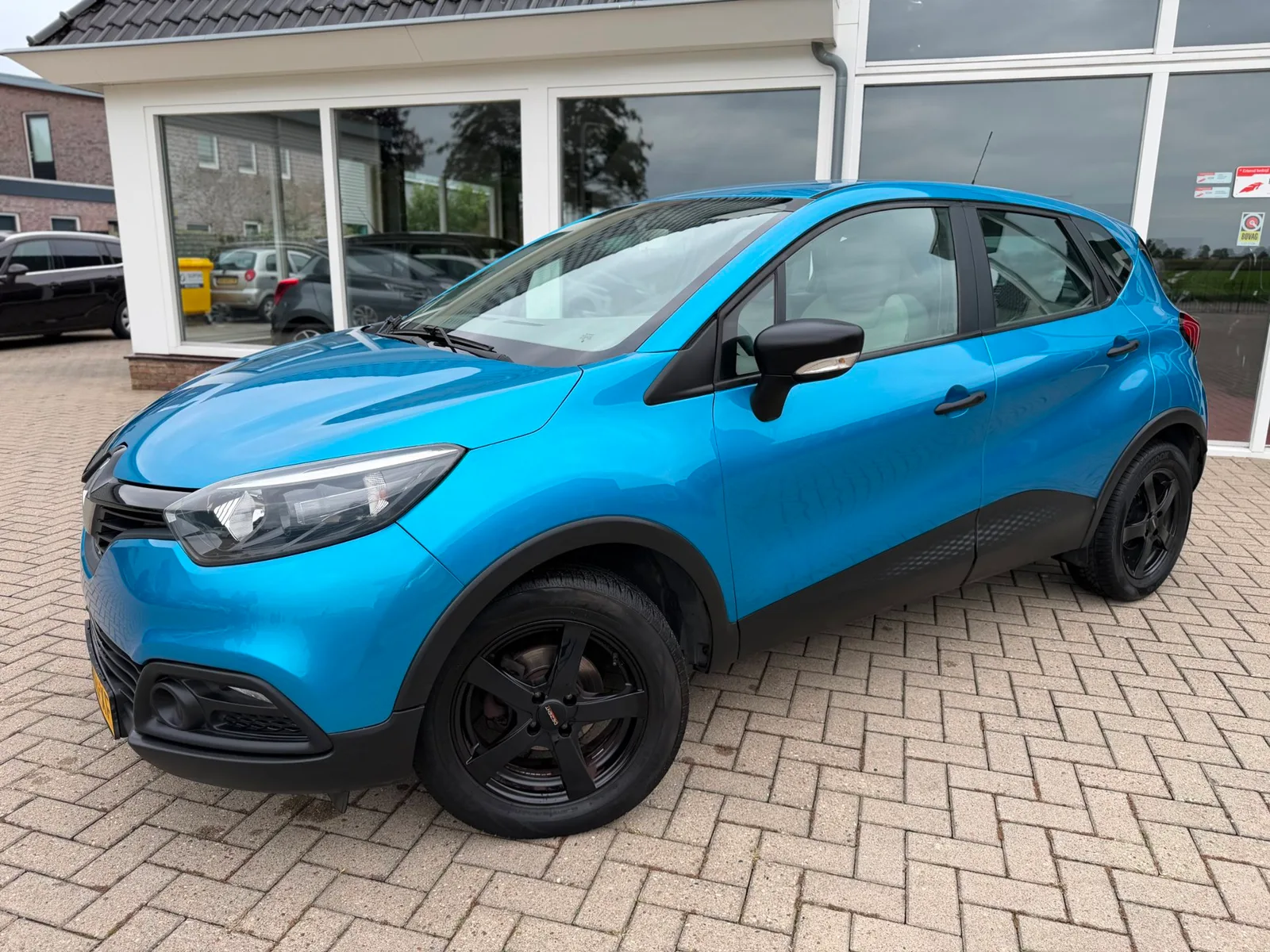Renault Captur (2013) — foto 1