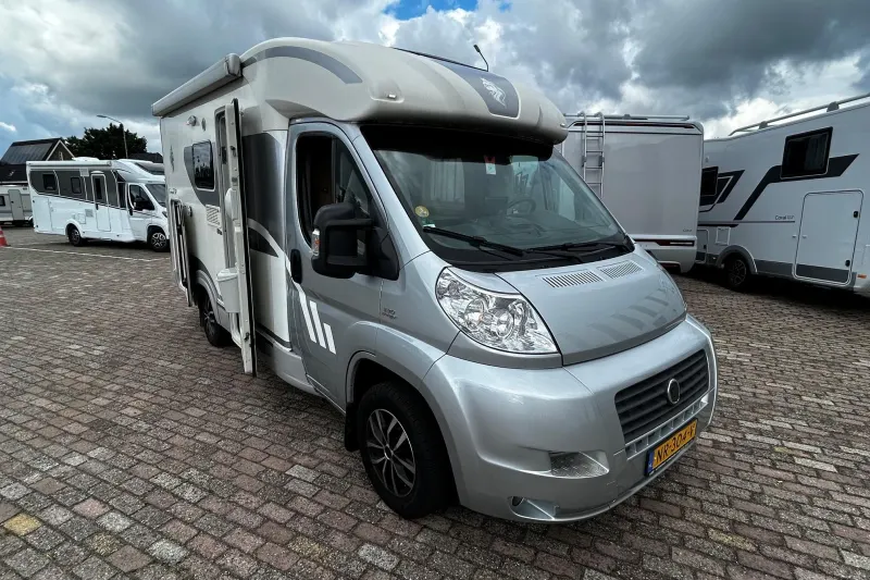 Adria Compact (2009)