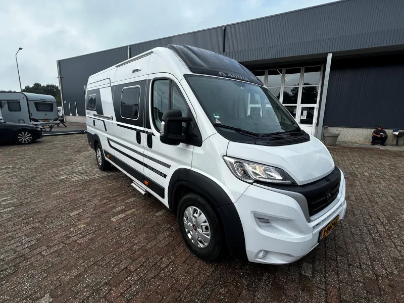 Adria Twin (2023) — foto 1