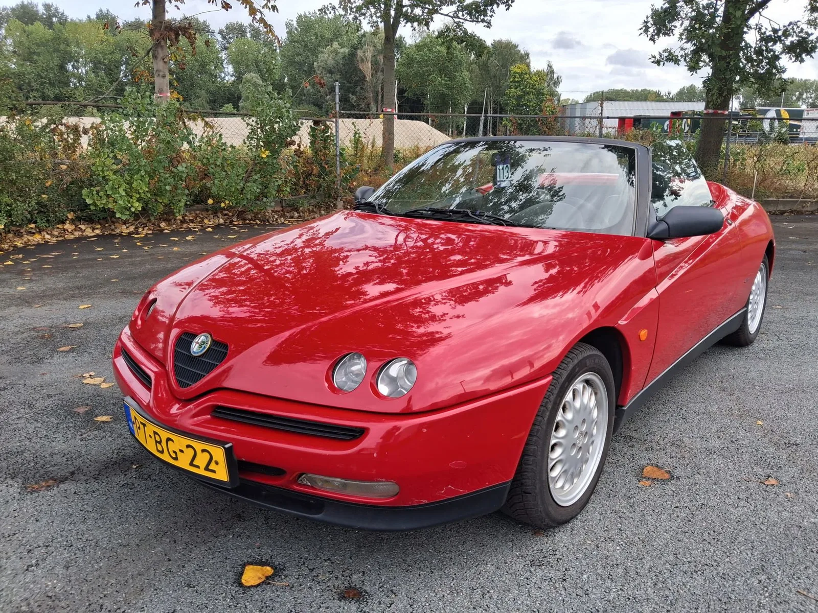 Alfa Romeo Spider (1996) — foto 1