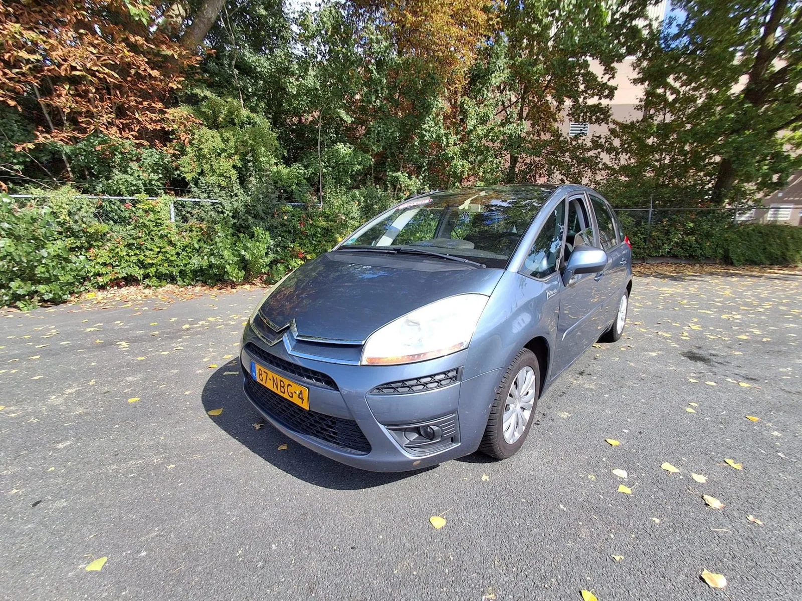 Citroën Grand C4 Picasso (2009) — foto 1