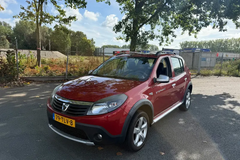 Dacia Sandero (2012)