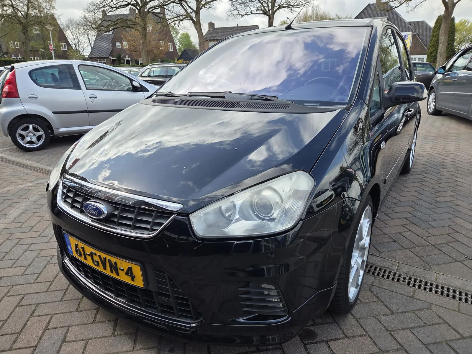 Ford C-Max (2008) — foto 1