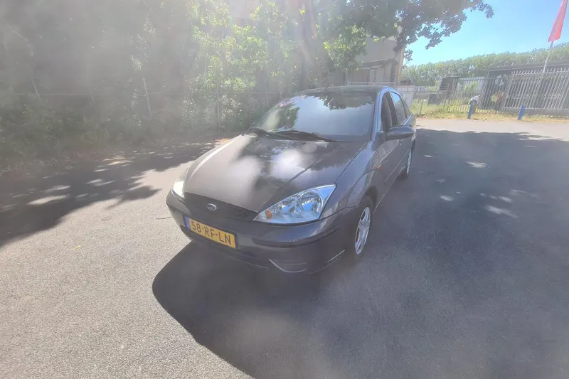 Ford Focus (2005)