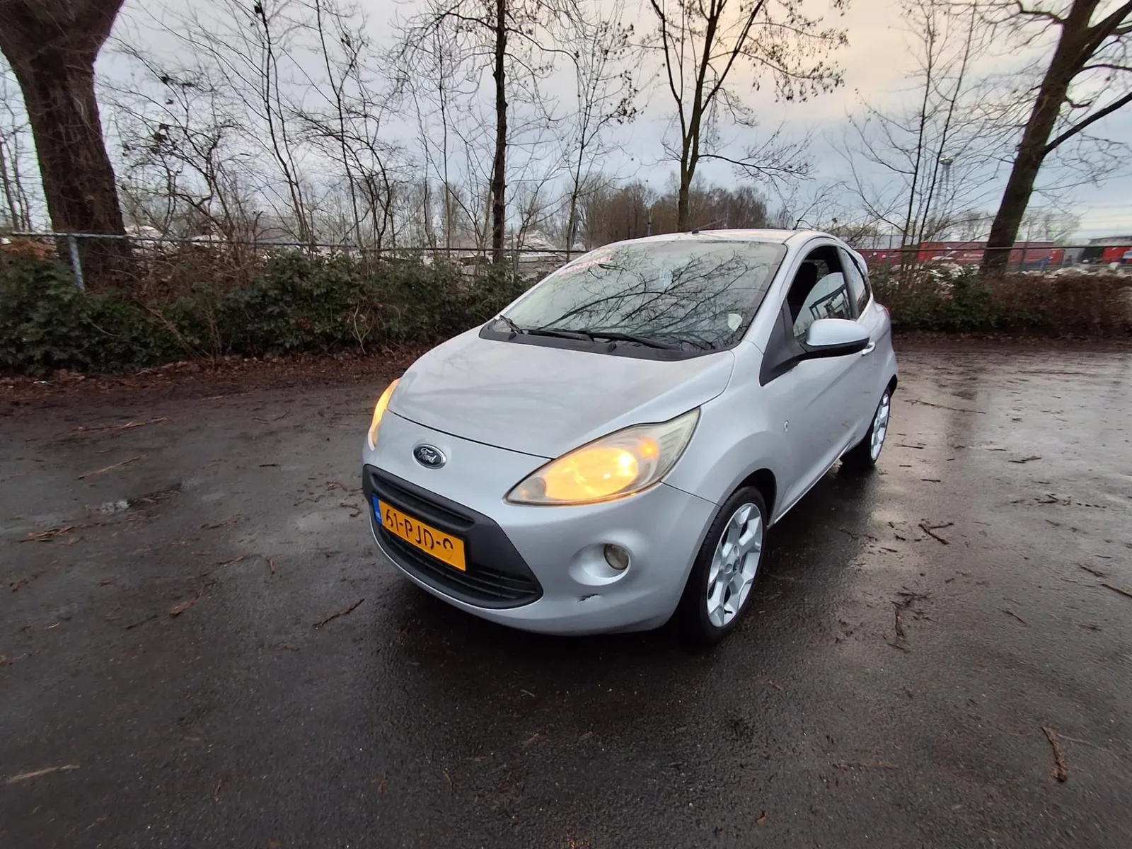 Ford Ka (2011) — foto 1