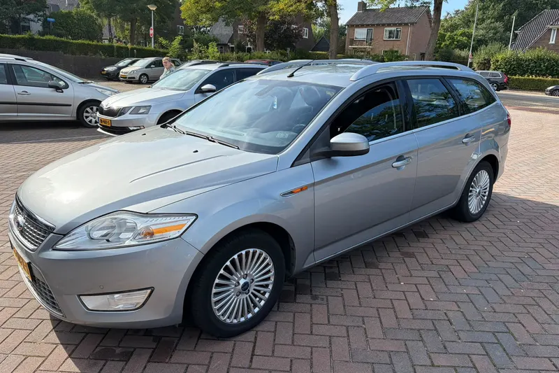 Ford Mondeo (2010)