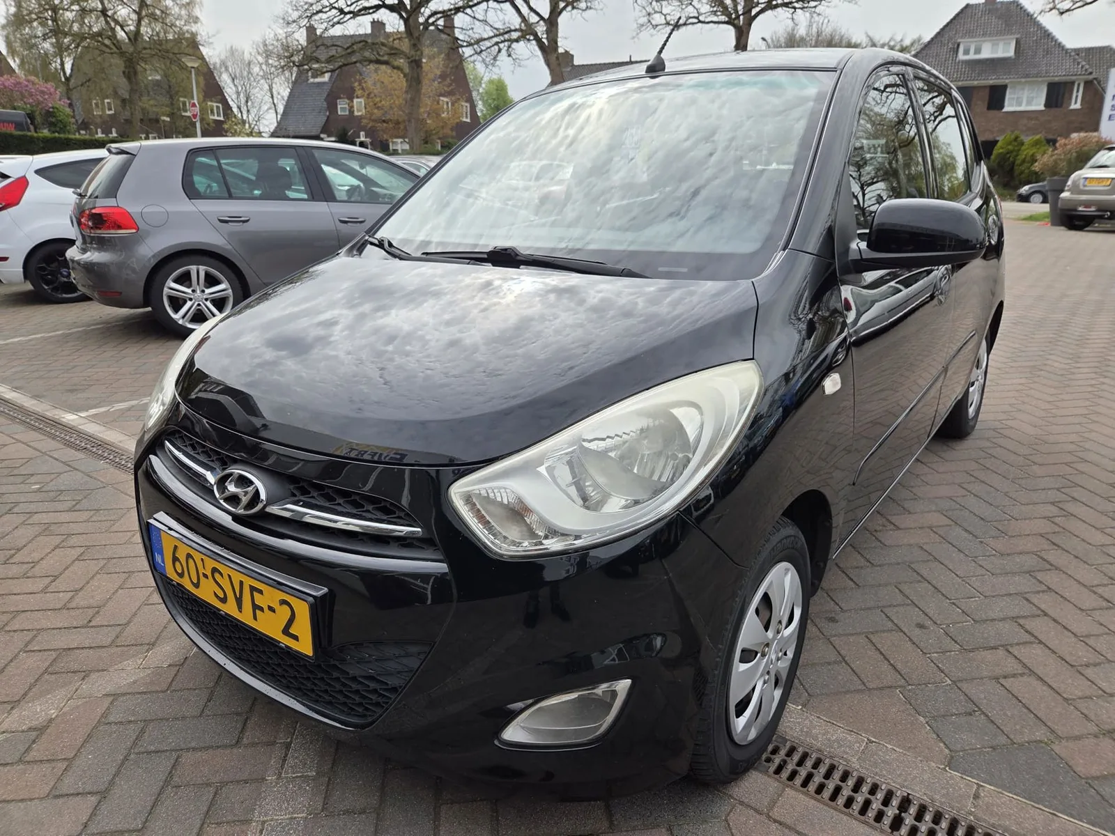 Hyundai i10 (2011) — foto 1