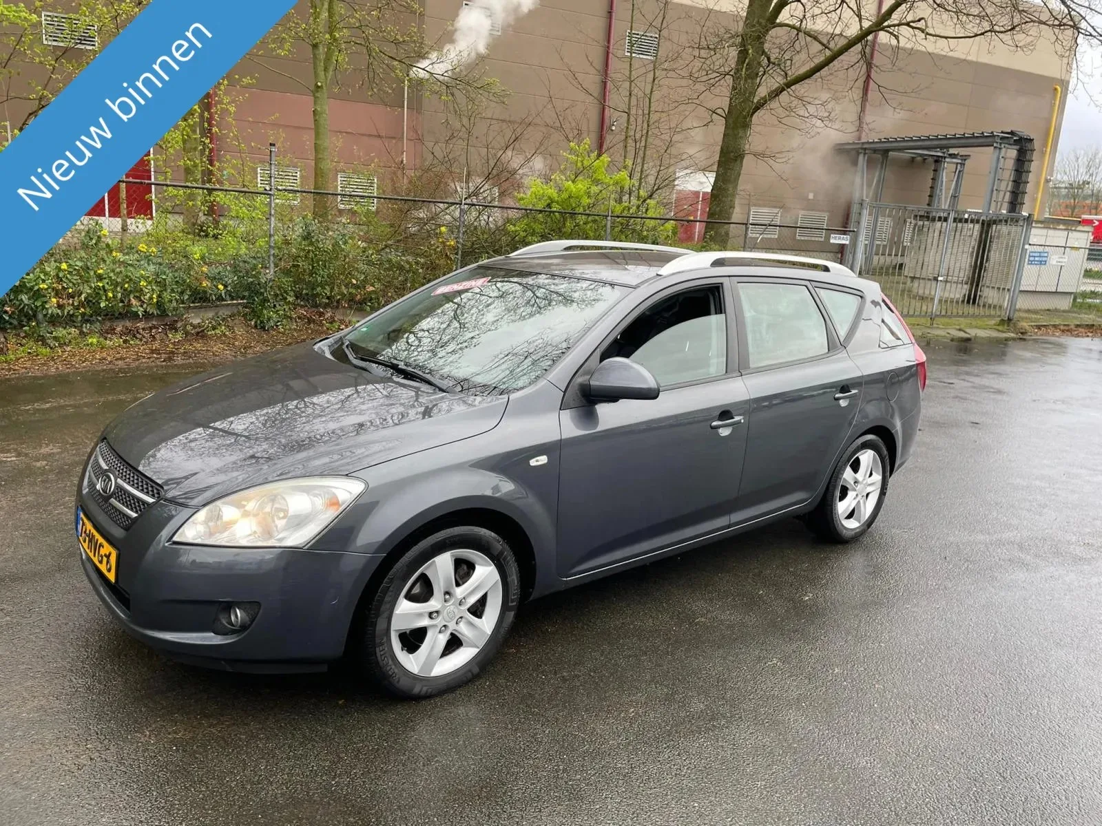 Kia Ceed (2009) — foto 1